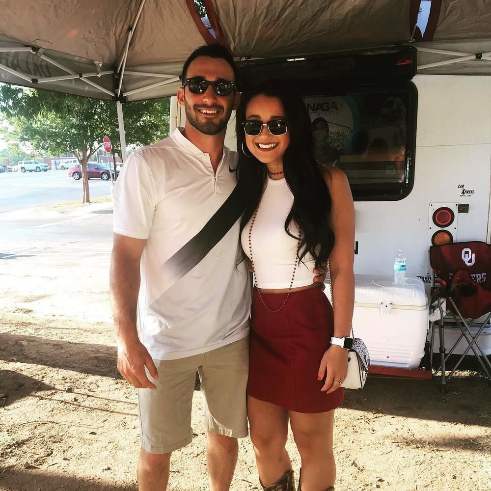 Meet your Posher, Alexis